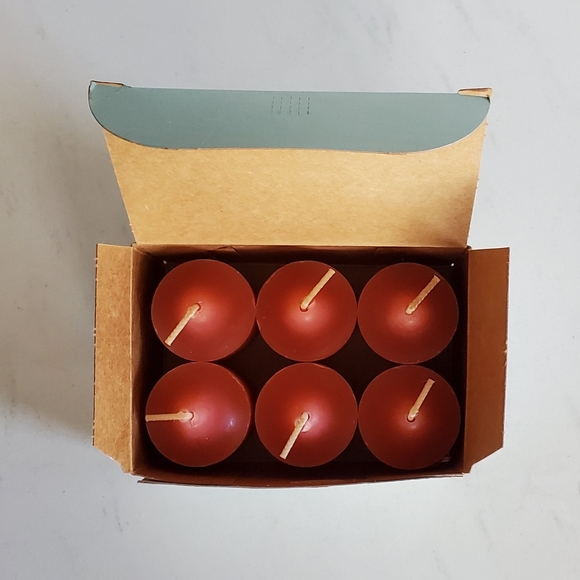 PartyLite Votive Candles - Red Tea & Sweet Flag - Picture 3 of 7